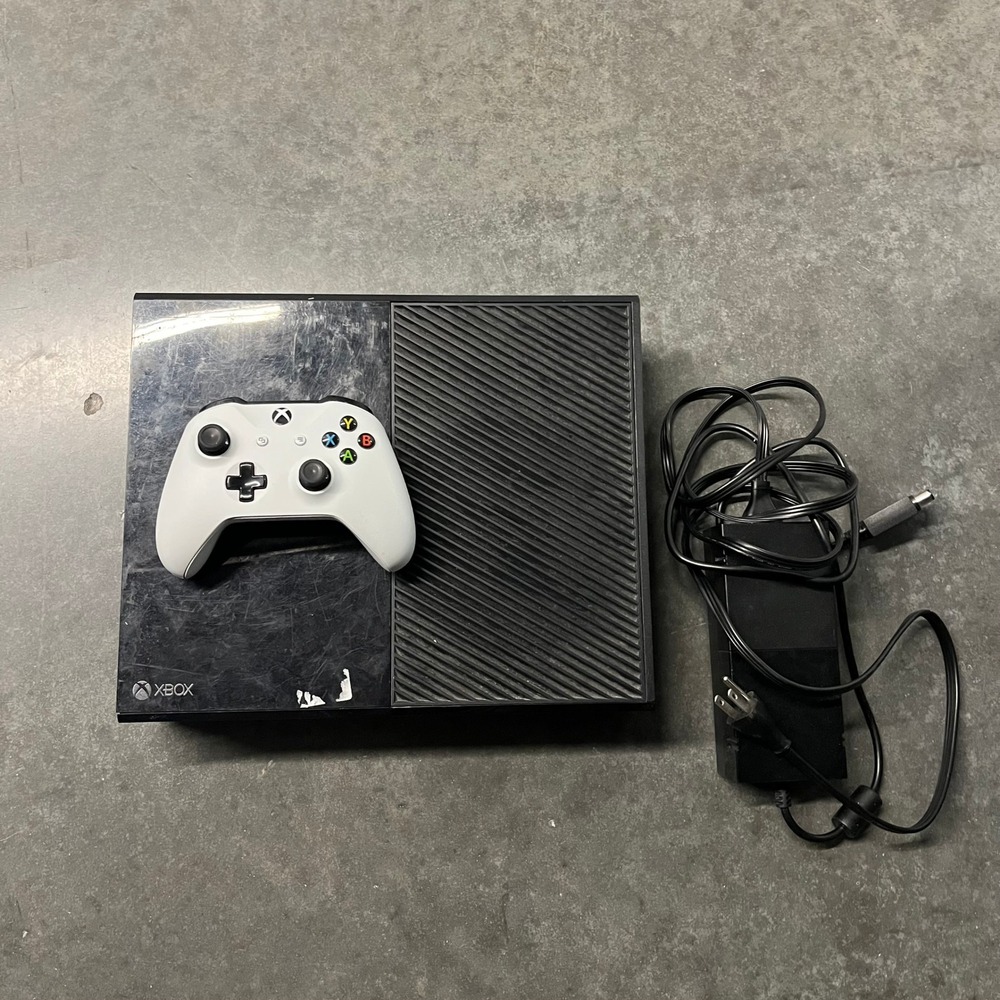 Microsoft Xbox One 500GB Black Console Model 1540 with White Controller Bundle